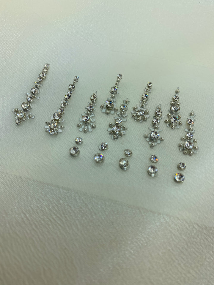 Silver Bindis - DIAMOND 💎Collection