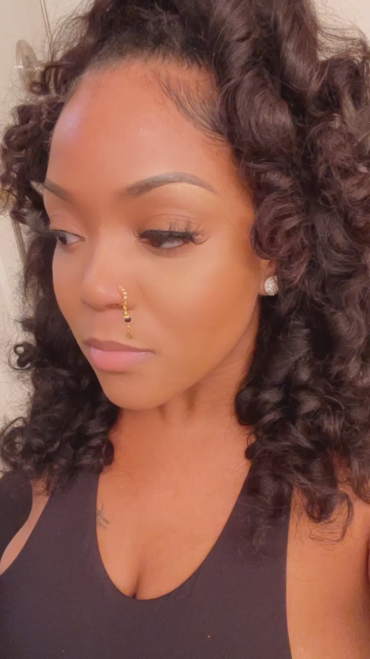 4 Diamond with Dangling Black Ball and Lozenge End Nose Ring