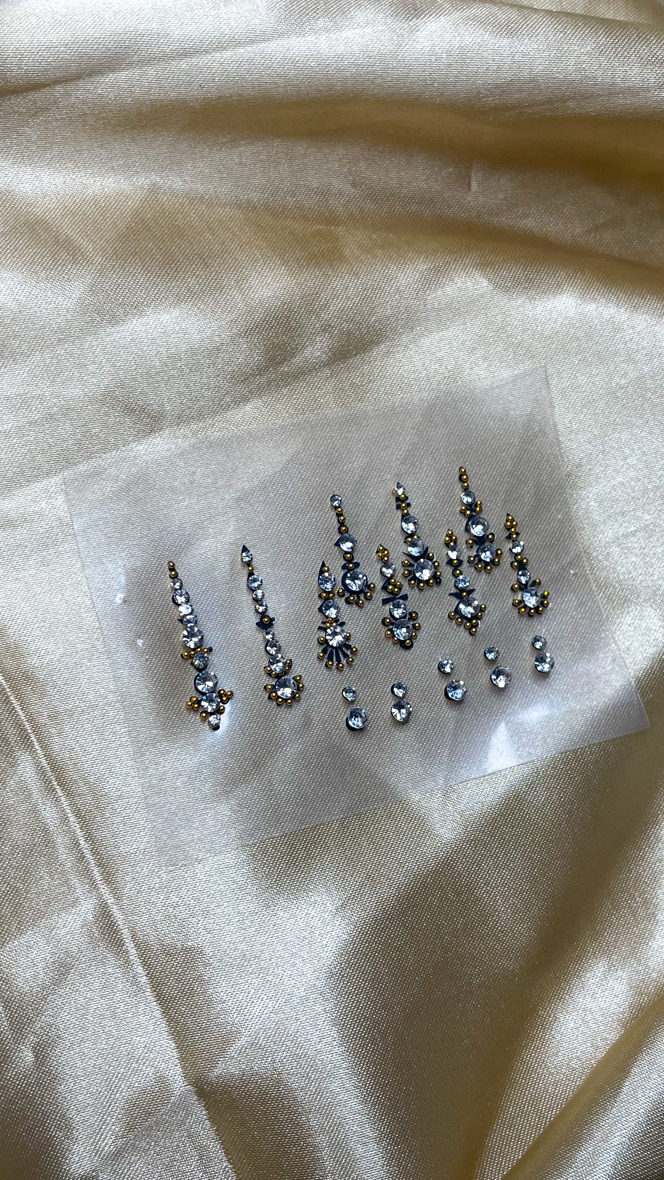 Black Bindis